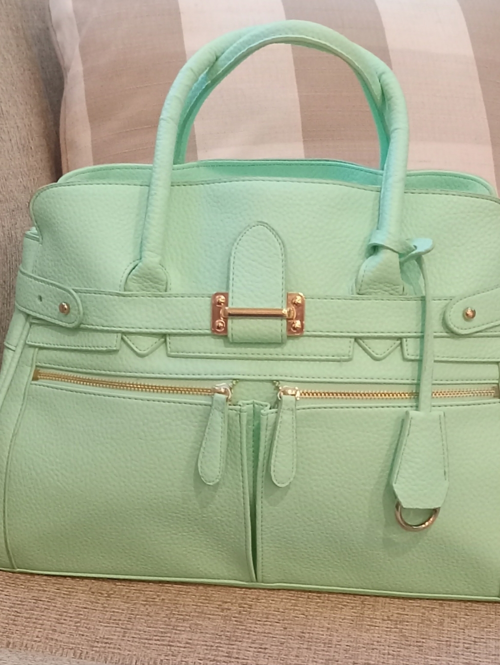 Mint Green Structured Tote Handbag - Elegant Everyday Bag - Picture 3 of 4